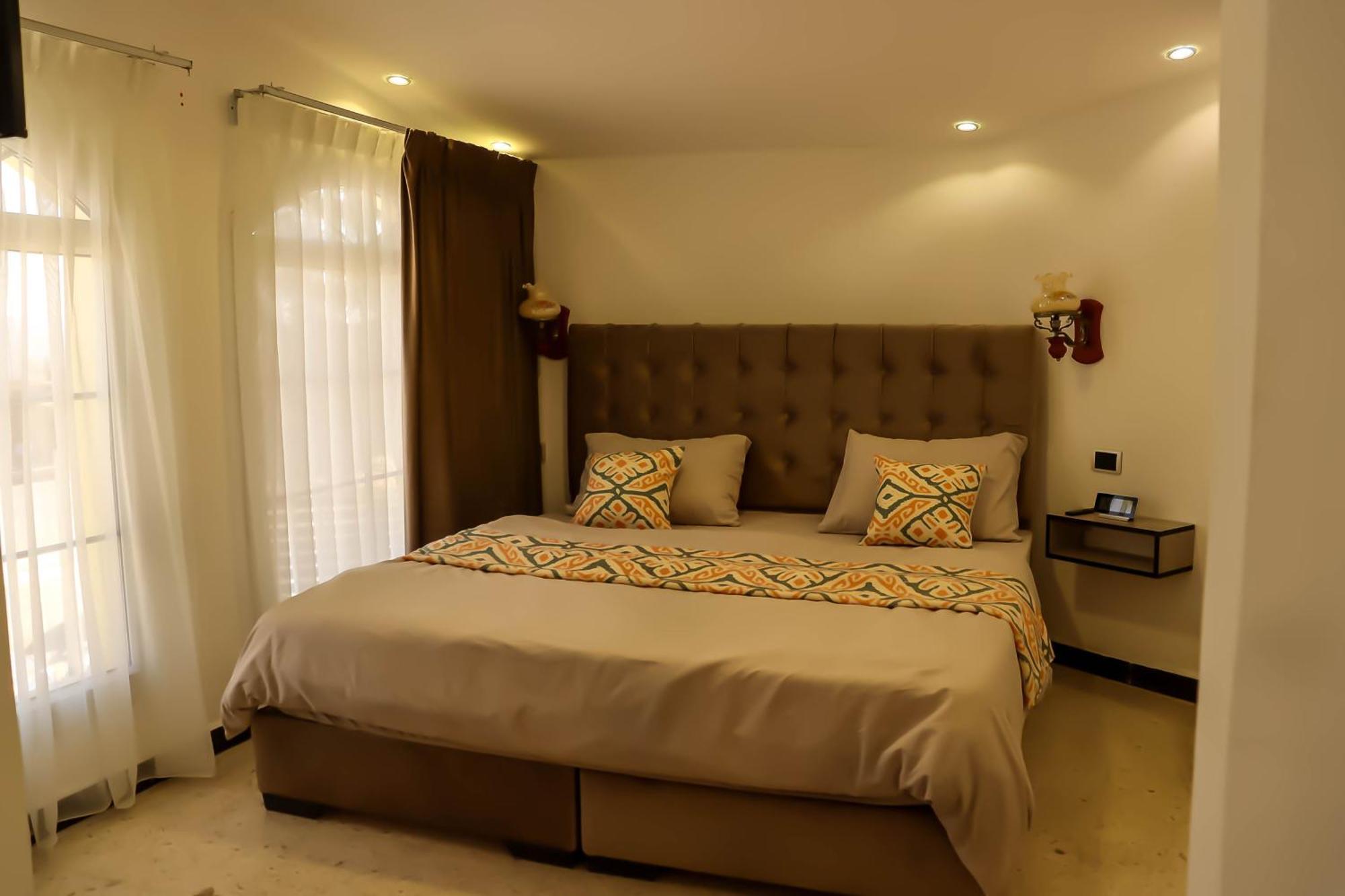 Celestia Boutique Inn - Boutique Stay Overlooking Jerash Ruins Ceraş Dış mekan fotoğraf