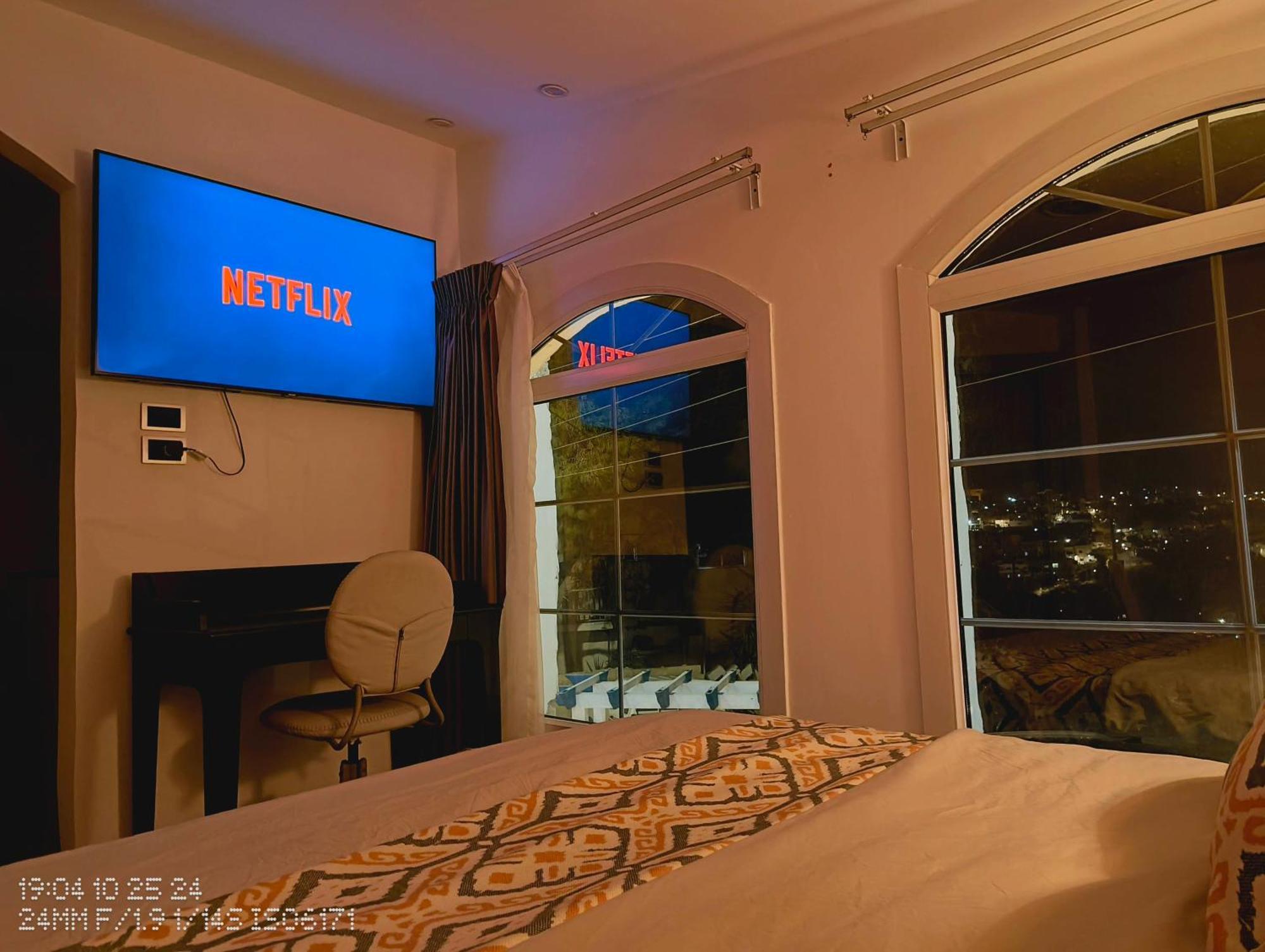 Celestia Boutique Inn - Boutique Stay Overlooking Jerash Ruins Ceraş Dış mekan fotoğraf